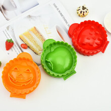 3 stuks fruitvormige mini-taartvormpjes om te bakken, geschikt voor appel, pompoen en aardbei, perfect voor Kerstmis, Halloween en feestjes.