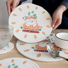 4pcs Easter Placemats Kitchen Table Mat Holiday Placemat Easter Bunny Carrot Printed Heat Insulation Table Pad Round Dining Tablemats