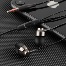 In-ear-pelikuulokkeet 3,5 mm:n mikrofonilla, yhteensopiva Xiaomin, Samsungin ja Huawein kanssa