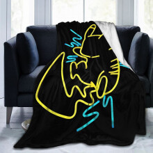 Pikachu-tæppe ultrablødt flannelplys, super fnugget varmt og let termisk fleece hyggeligt hele sæsonen til hjemmet, kontoret og rejser