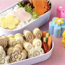 Mini emporte-pièces à sandwich pour enfants, formes variées, moules à sandwich en plastique O8H1