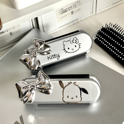 Νέο χαριτωμένο πτυσσόμενο Sanrio Pacha σκύλος Hello Kitty μαθητής φορητός καθρέφτης 1
