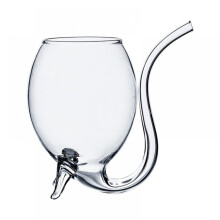 Taças de vinho em formato de vampiro, taça de vinho tinto com canudo.