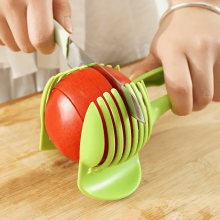 Vielseitiger Tomaten- und Zitronenschneider – einfach zu bedienendes Küchengerät für perfekte Scheiben, ideal für Obst und Eier