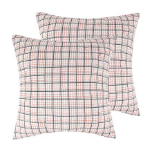 Levtex Home - Leonora - Conjunto de duas fronhas acolchoadas estilo europeu (66x66cm) - Estampa de quadrados gráficos - Tecido de algodão