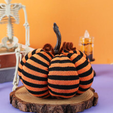 Piliúr Caithimh Pumpkin RnemiTe-amo, Cúisín Pumpkin Insamhalta 3D Plush le haghaidh Maisiúcháin Baile Pháirtí Oíche Shamhna an Fhómhair, Lá