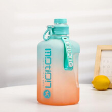 2,2L läckagesäker BPA-fri vattenflaska i tonad godisfärg – Håll dig hydrerad dagligen för fitness, gym, utomhus och resor