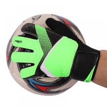 Detské futbalové rukavice Prettyui, kompatibilné s detskými veľkosťami, dvojitá podpora zápästia a protišmykový latex pre ochranu pred