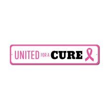 Cartello "United For A Cure" a sostegno della lotta contro il cancro al seno. Dimensioni: 4x16 pollici.