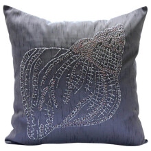 Housse de coussin 45 x 45 cm, gris anthracite, motif coquillages et perles, carré en soie, à fleurs - coquillages nocturnes
