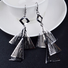 Ohrringe Ohrstecker Schmuck Mehrlagige Dreieck Ohrringe Persönlichkeit Hohlohrringe Vintage Ohrringe Ohrringe