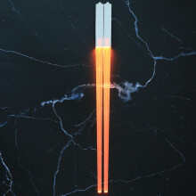 Hashis de LED para o Halloween - Hashis com Luzes de LED - Hashis de Sushi Reutilizáveis com Luzes (1 Par com Pilhas), para Festas, Natal e Halloween