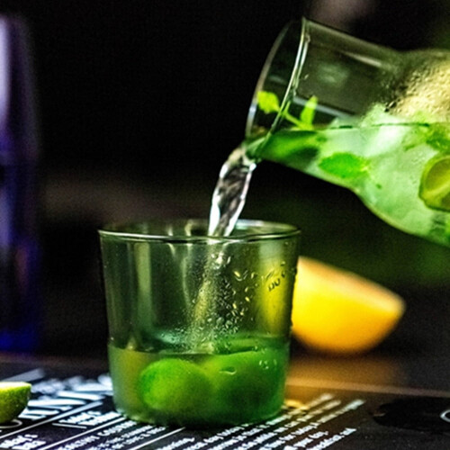 Ensemble de verres à whisky et de verres à whisky 2