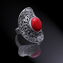 Anello in argento sterling 925 con gemma di corallo rosso naturale, realizzato a mano, misura 8.25.