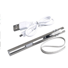 Bonrich Nerezová USB dobíjecí mini svítilna, praktická LED svítilna v peru s klipem