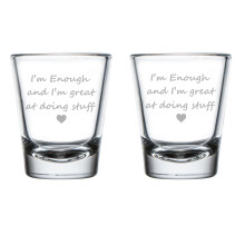 Juego de 2 vasos de chupito de 50 ml (1.75 oz) Regalo: Soy suficiente y soy genial haciendo cosas divertidas