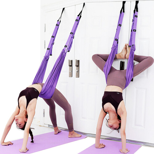 Écarteur de jambe pour porte avec boucles et sangle élastique violette 2