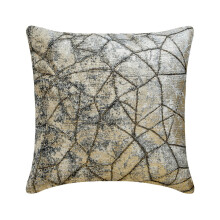 Față de pernă decorativă HomeCentric, argintie, set de 2, catifea, model folie cu mărgele, 35,5 x 35,5 cm, textură lucrată manual, stil