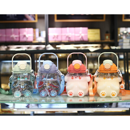 Μεγάλο μπουκάλι νερού Kawaii Bear 37oz με καλαμάκι και λουράκι, αδιάβροχο πλαστικό 1