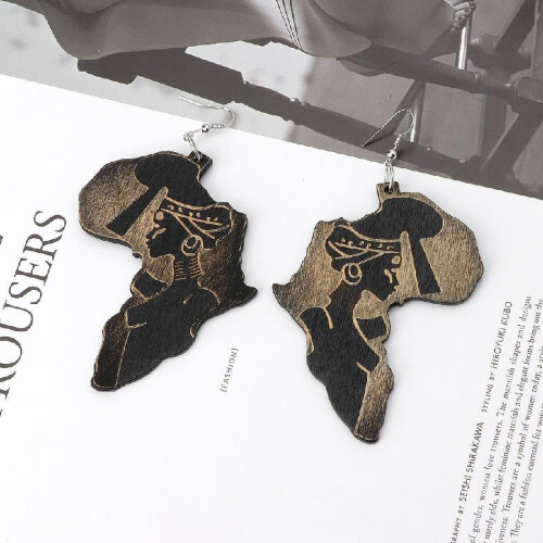 Pendientes de madera hipoalergénicos con forma irregular estilo punk de HOTYA. 1