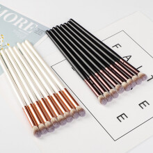 Xeyise Makeup Tools Multifunctional Portable Lightweight Nose Shadow Cosmetic Brush for Women