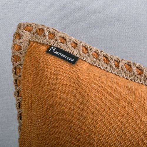 Phantoscope 18" x 18" Farmhouse Orange Polyester Throw Pillow 1