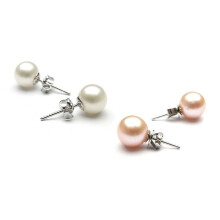 Set aus 2 Ohrsteckern mit 8 mm Perlen, 18 Karat weißvergoldetes Messing, klassischer Schmuck