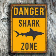 Semn metalic vintage Danger Shark Zone, semn metalic retro, semn metalic, decor metalic, semn de perete, poster de perete, decor de casă, birou,