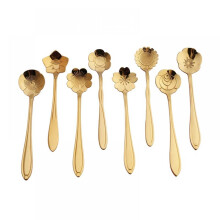 Cuchara de café, cuchara de azúcar y cuchara de té de acero inoxidable con diseño floral creativo.