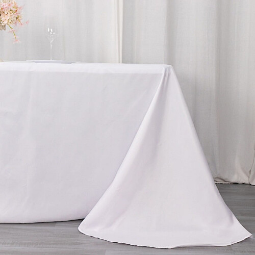 Nappe rectangulaire Balsa Circle 90 po x 132 po en polyester, coins arrondis - Blanche
