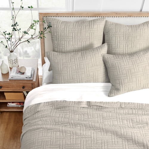 Levtex Home - Ραφή Μελανζέ - Σετ Euro Sham 2 Ραμμένων Μενταγιόν - Φυσικό - (26x26 ίντσες) - 1