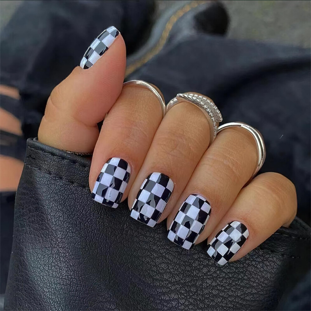 White,Black Black And White Checkerboard Press On Nails Glossy Square Fake Nails Reusable Full Cover 24Pcs