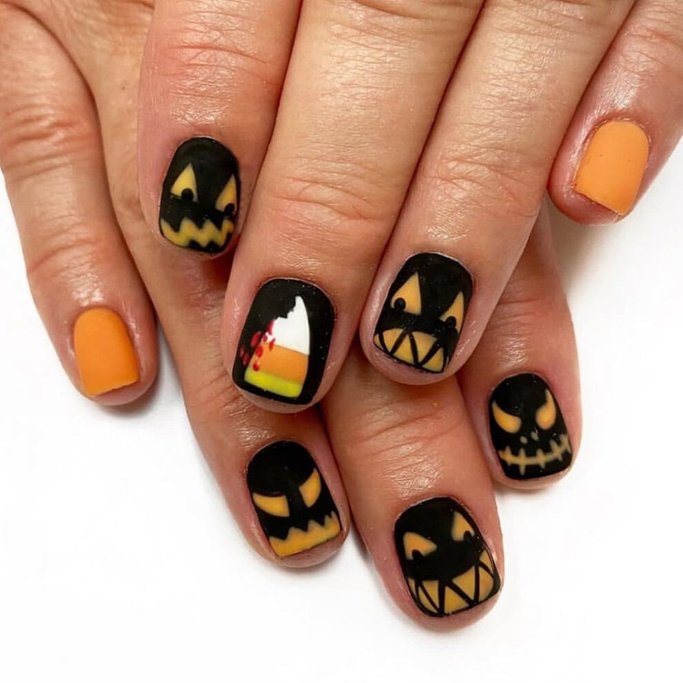 Halloween Press On Nails Short Square Matte Pumpkin Design, 24PCS Reusable Fake Acrylic Nails