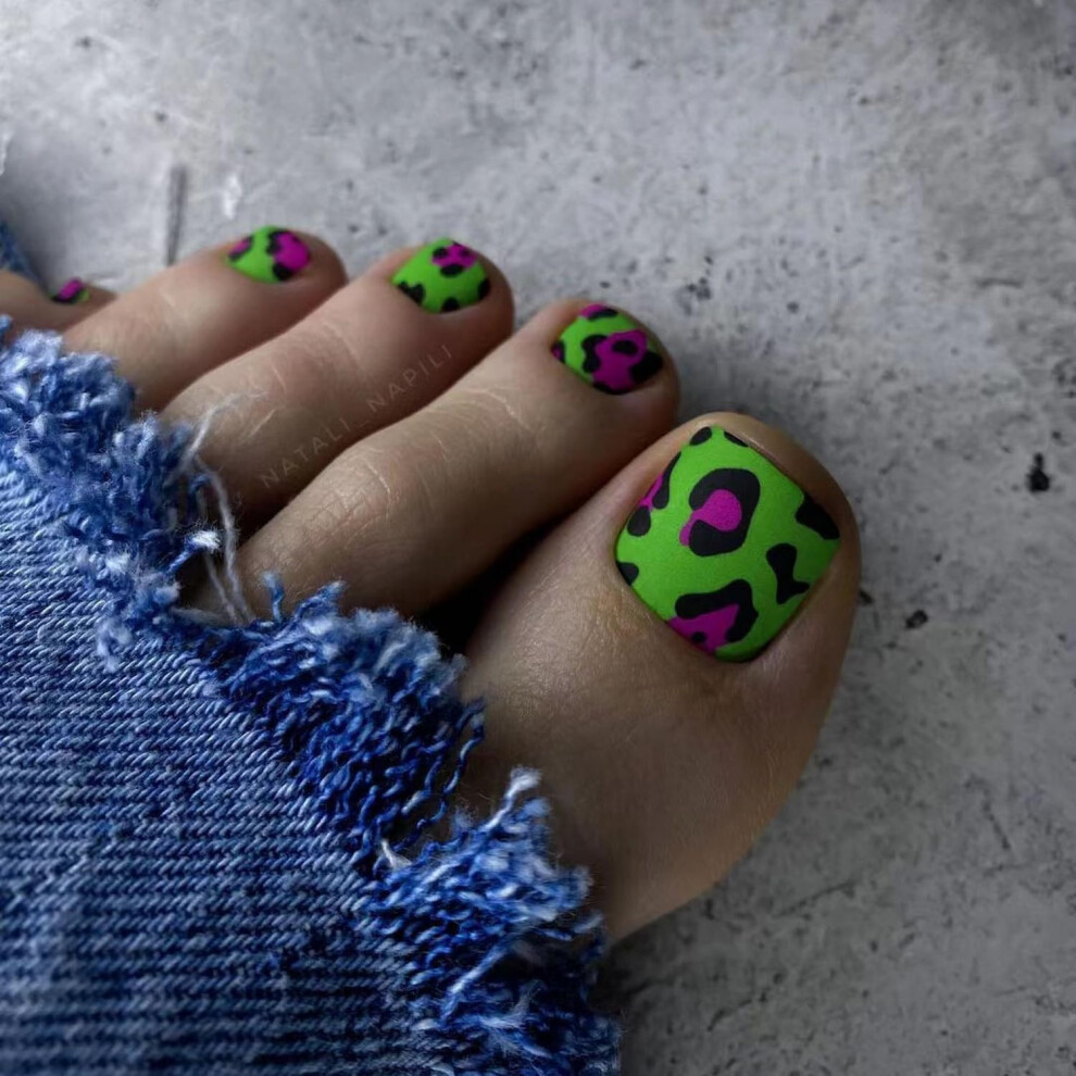 Green 24Pcs Short Matte Square Press On Toenails With Leopard Accent, Summer Fashion False Toenails
