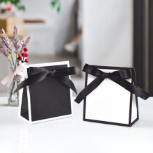 Bolsa de presente estilo Hepburn, simples, preta e branca, com laço, ideal para lenços e outras ocasiões.