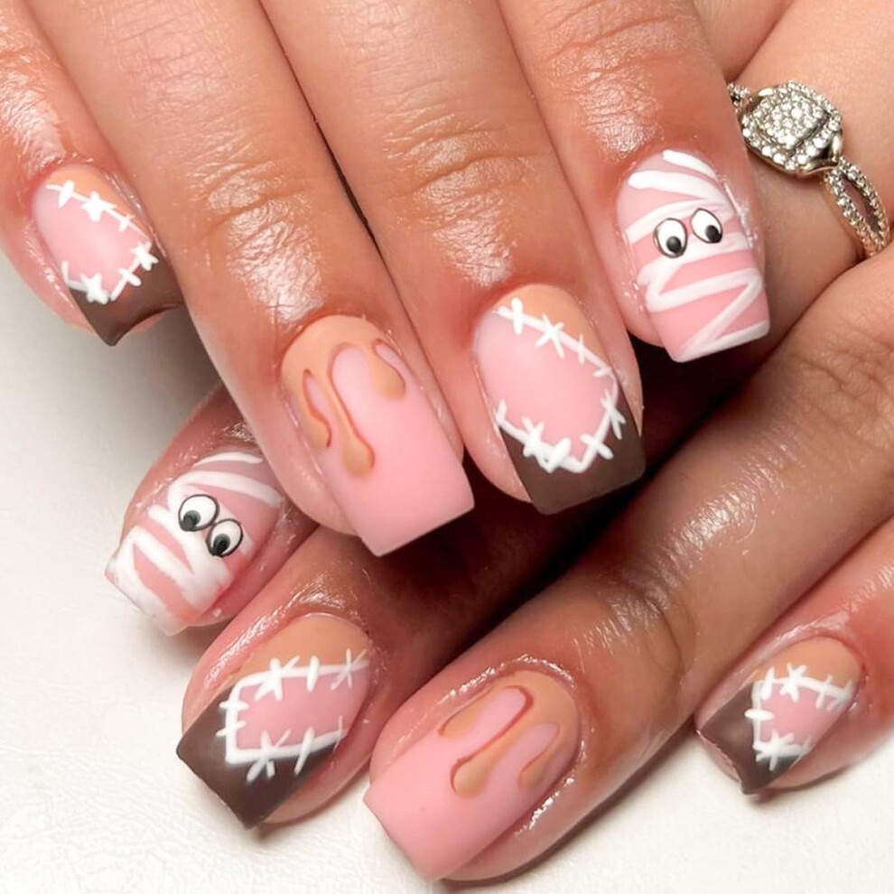 Halloween Press On Nails 24Pcs Short Square Fake Acrylic Nails Cute Mummy Design for Women
