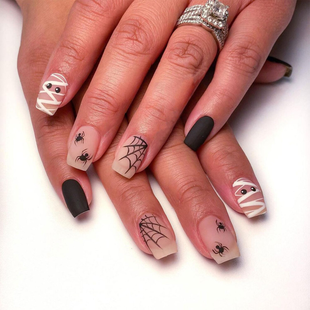 Halloween Press On Nails Short Square Matte Mummy Spider Design Fake Nails Set for Women 24pcs
