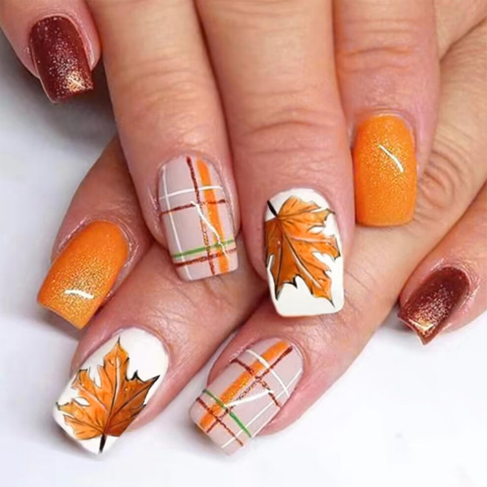 Thanksgiving Maple Leaf Press On Nails Medium Square Fall Acrylic Fake Nails Reusable Durable Wear