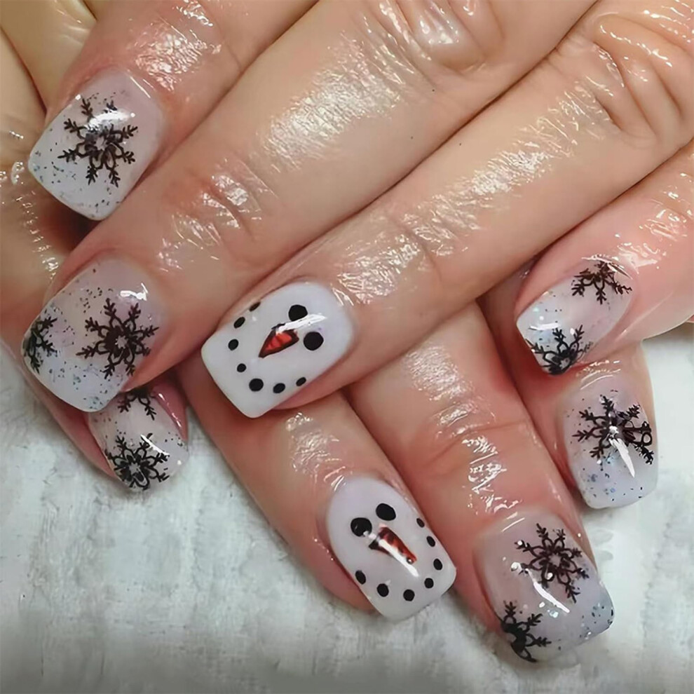 White Christmas Press On Nails Short Snowflake Glossy Fake Nails With Glue Reusable For Women