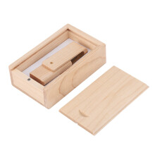 Creatieve houten USB-flashdrive, hoogwaardig opslagapparaat met draaibaar ontwerp, waterdicht, stofdicht, antistatisch en antimagnetisch.