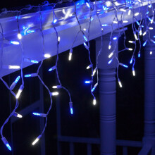 70 LED ijspegel kerstverlichting voor binnen en buiten, geschikt voor bruiloften en feesten, koppelbaar.