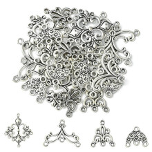 1 sada, 20 ks, 4 styly, tibetské slitinové lustrové komponenty, různé tvary, starožitné stříbro, 15~35x16~29x1,5~2 mm, otvor: 1~2 mm, 5