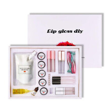 Fabricant de gloss naturel, créez votre propre gloss avec des ingrédients sûrs, kits DIY pour les passionnées de beauté, coffret cadeau pour