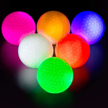 1 szt. świecących w ciemności piłek golfowych z diodami LED, prezent na nocny golf dla mężczyzn, dzieci i kobiet (kolor losowy)
