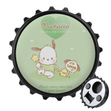 Pochacco flesopener met magneet en koelkastmagneetsticker. Een uniek cadeau-idee voor kampeerliefhebbers. Coole gadgets voor buiten, picknick en