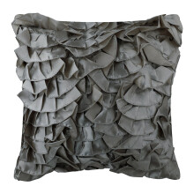 Zilveren sierkussenhoes, 50x50 cm, vintage stijl met ruches, shabby chic, effen vierkant satijn - past bij de rest van het interieur.