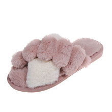 Hyggelige hjemmesko i memory foam med slip-on-design og varmt for i kunstpels til indendørs og udendørs brug.