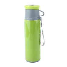 Bouteille d'eau isotherme en acier inoxydable avec paille pour le sport et les voyages. Design ergonomique, isolation sous vide, sans BPA, compatible