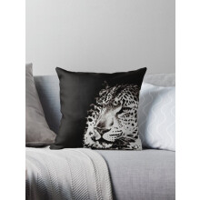 Capas de almofada decorativas com estampa de leopardo em preto e branco, inspiradas no filme Velozes e Furiosos.