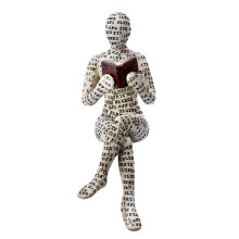 Figurine Hoom Decor Femme lisant un roman, statue en résine pour une décoration contemporaine de style romain, idéale pour décorer une étagère,